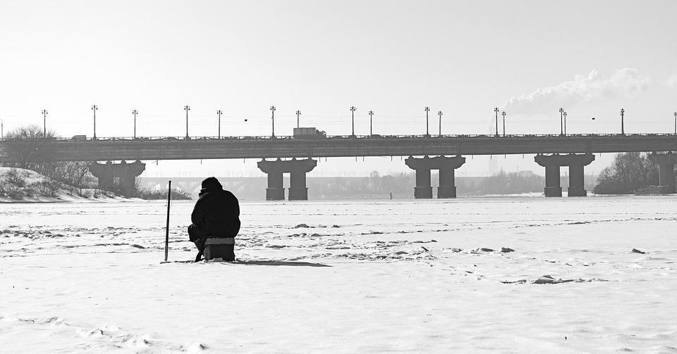 Фото Зимняя рыбалка в Новосибирской области начнётся с 15 ноября 3